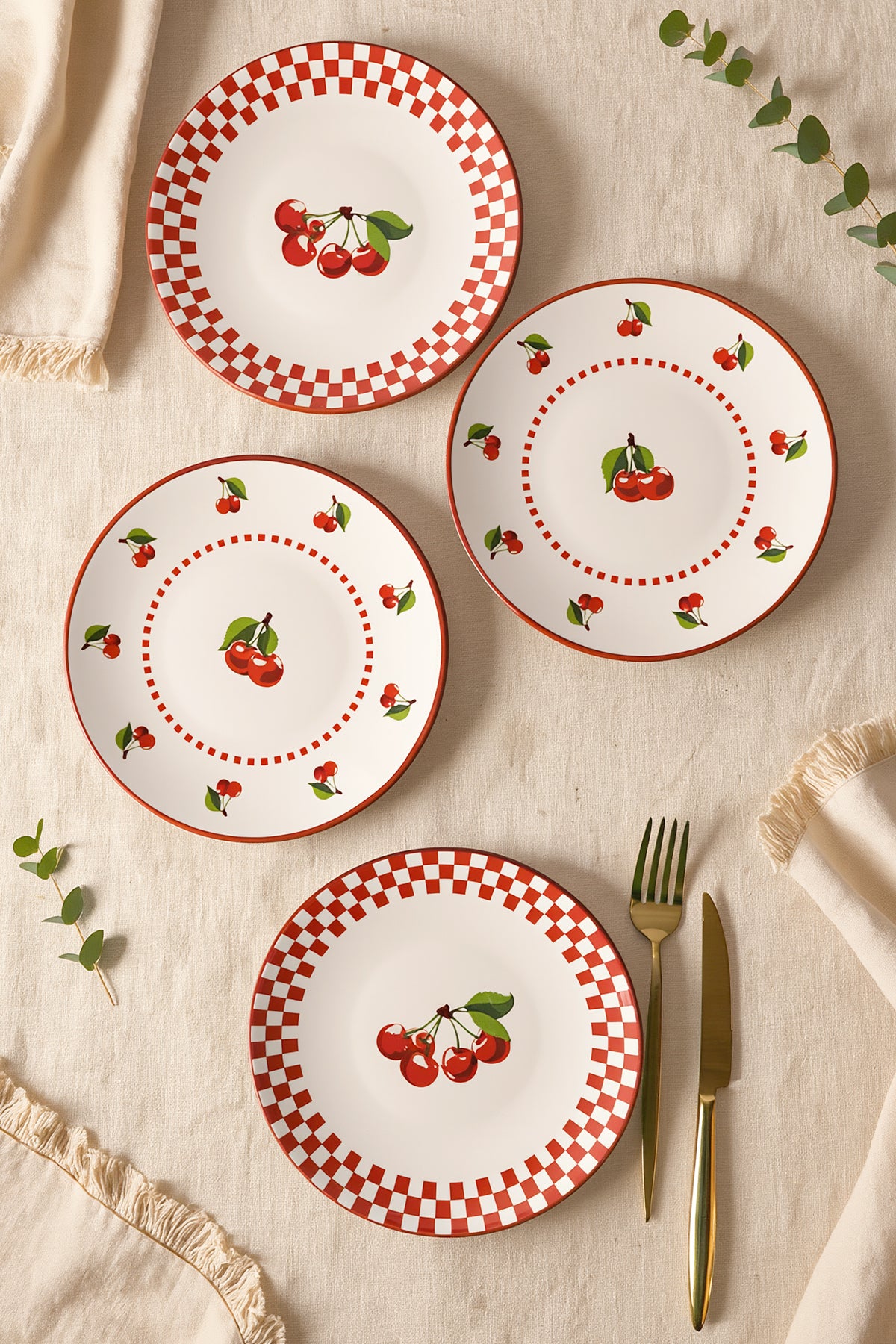 Plaid Cherry Plate 20 cm 4 Pieces