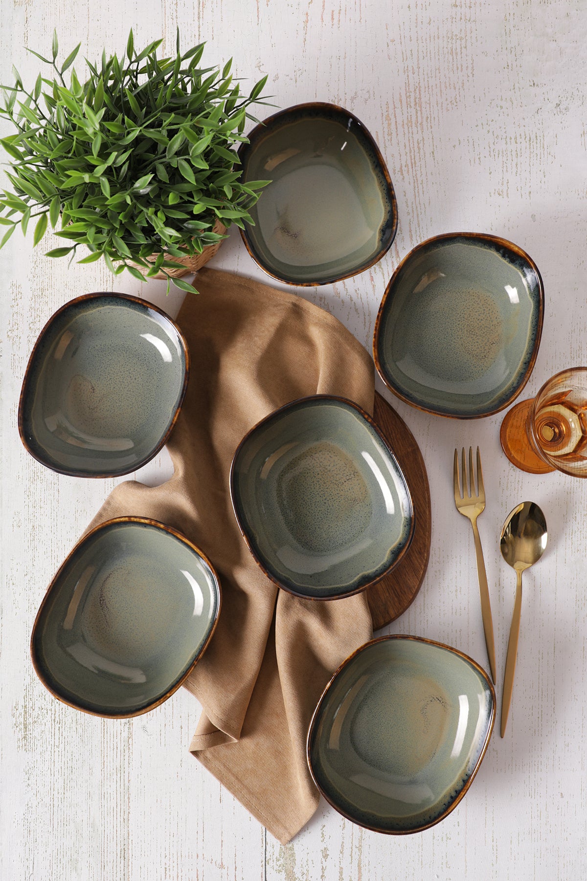 Reactive Green Isabella Bowl 17 cm 6 Pieces