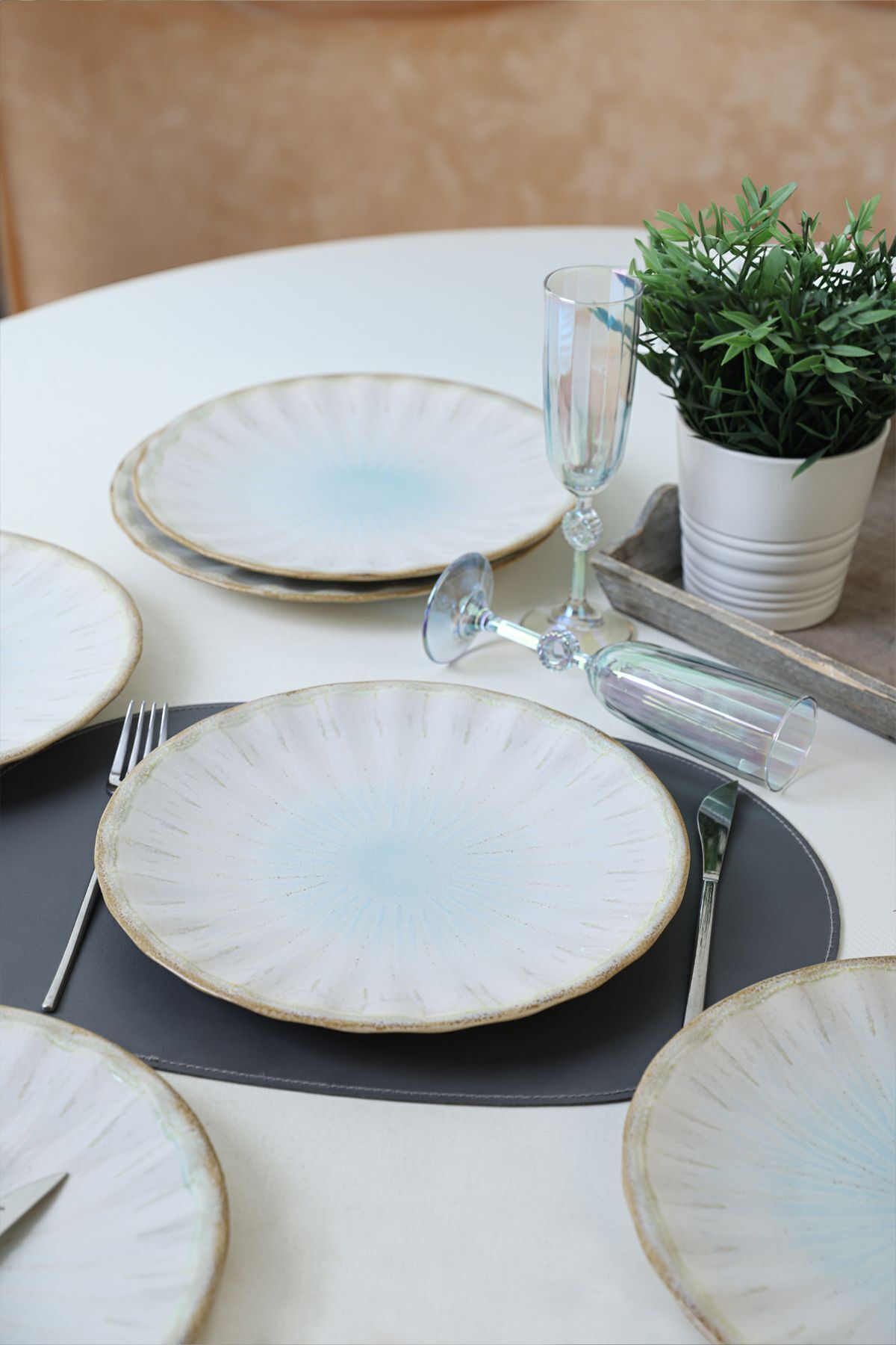 Misty Sirius Serving Plate 27 cm, 6 Pieces