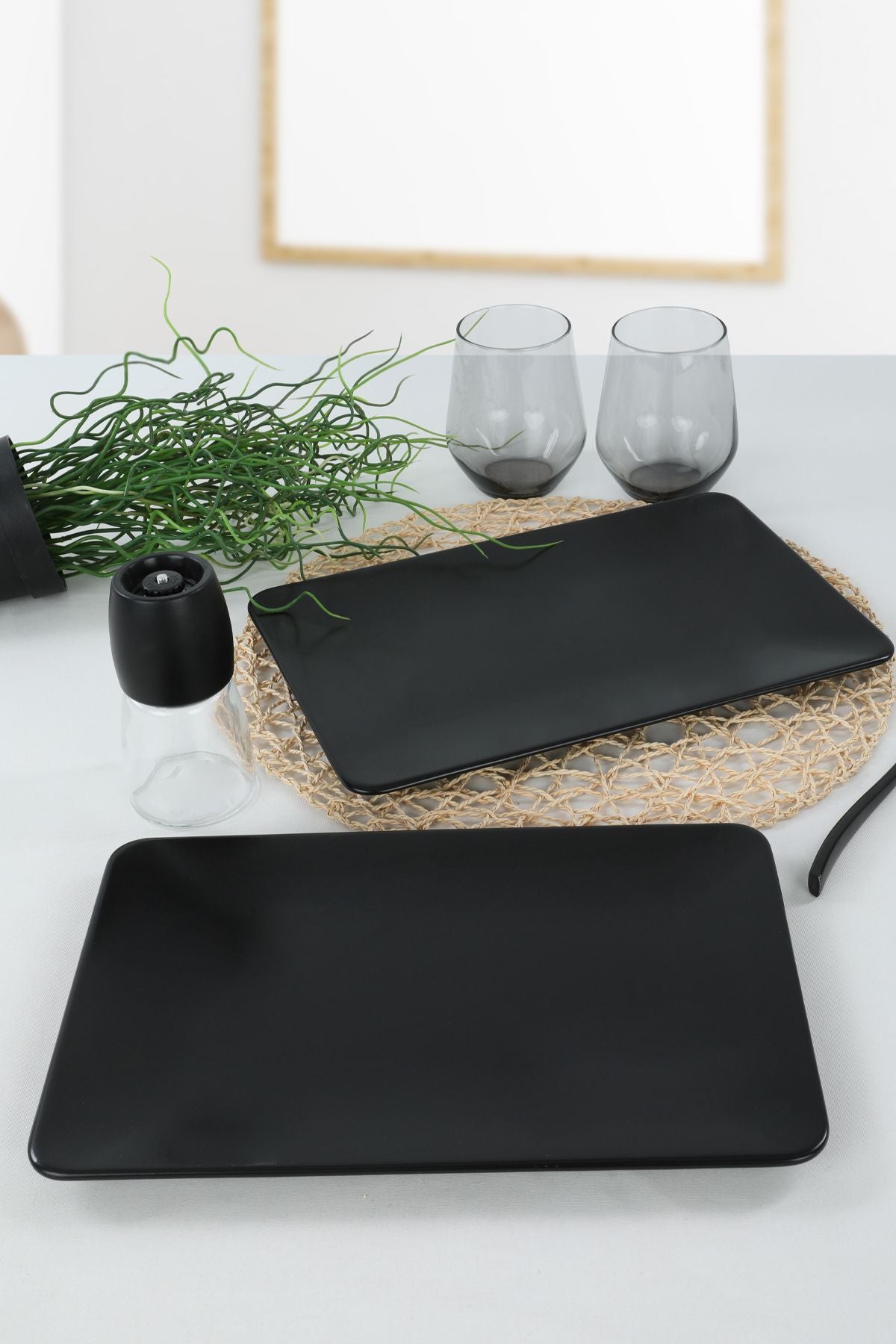 Siera Matte Black Boat-Shaped Plate, 31 cm, 2 Pieces