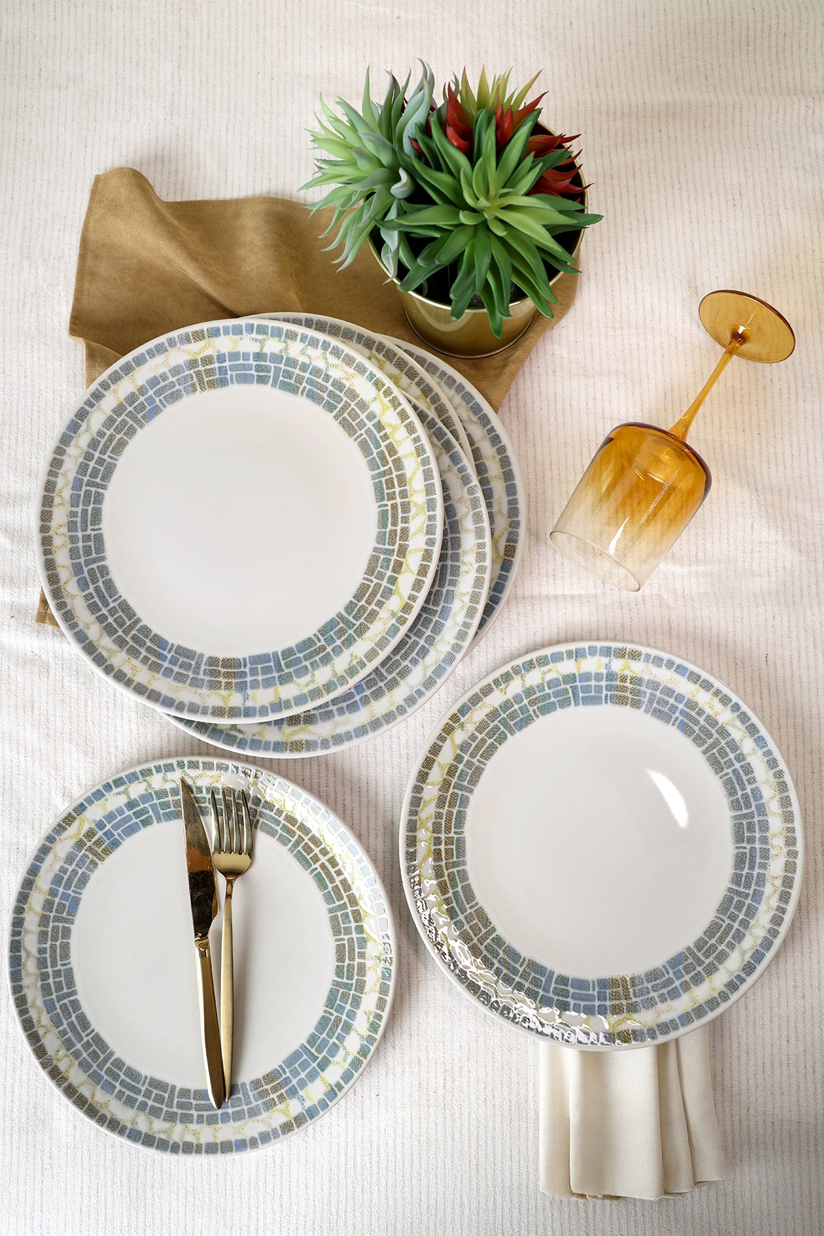 Professional Mosaica Pergamon Serving Plate 27 cm, 6 Pieces