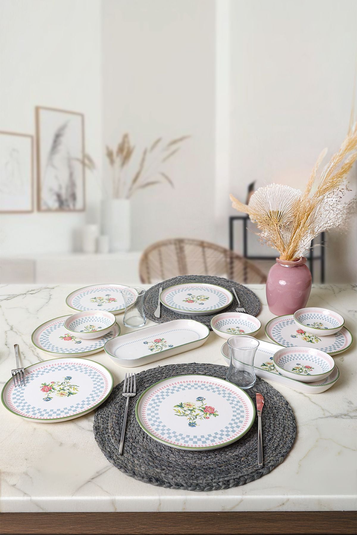 Rose Line Breakfast Set, 12 Pieces, for 6 People