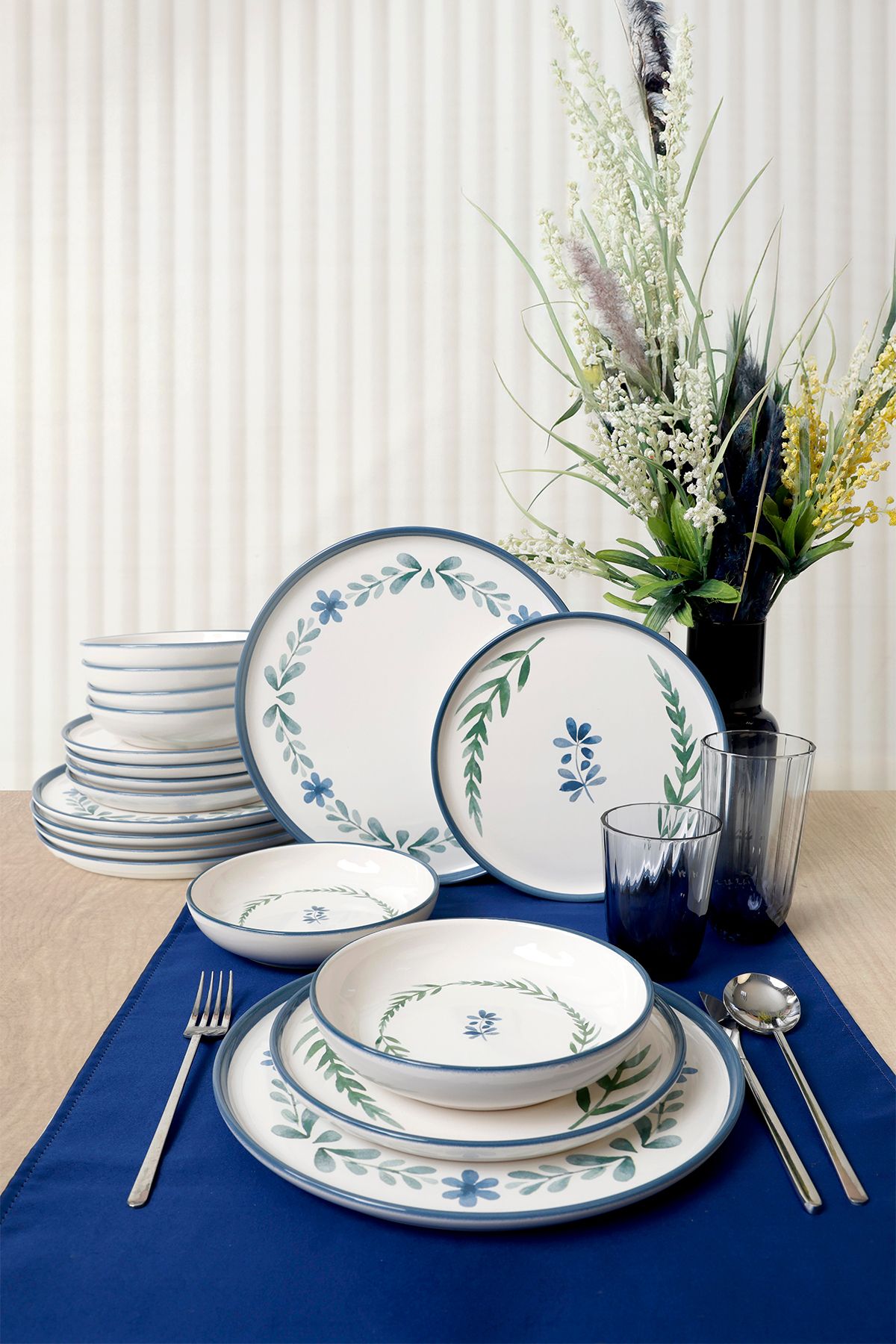 Daphne Dinner Set 18 Pieces for 6 People