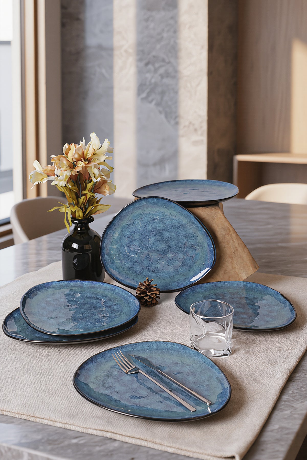 Professional Trior Serving Plate 28 cm, 6 Pieces