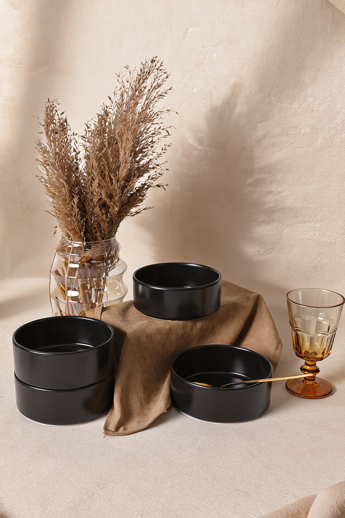 Matte Black Stackable Bowl 14 cm 4 Pieces