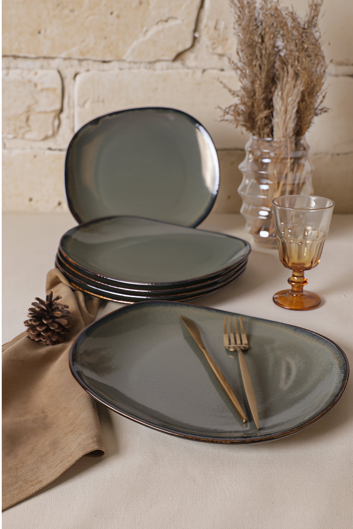 Isabella Reactive Green Serving Plate 30 cm, 6 Pieces