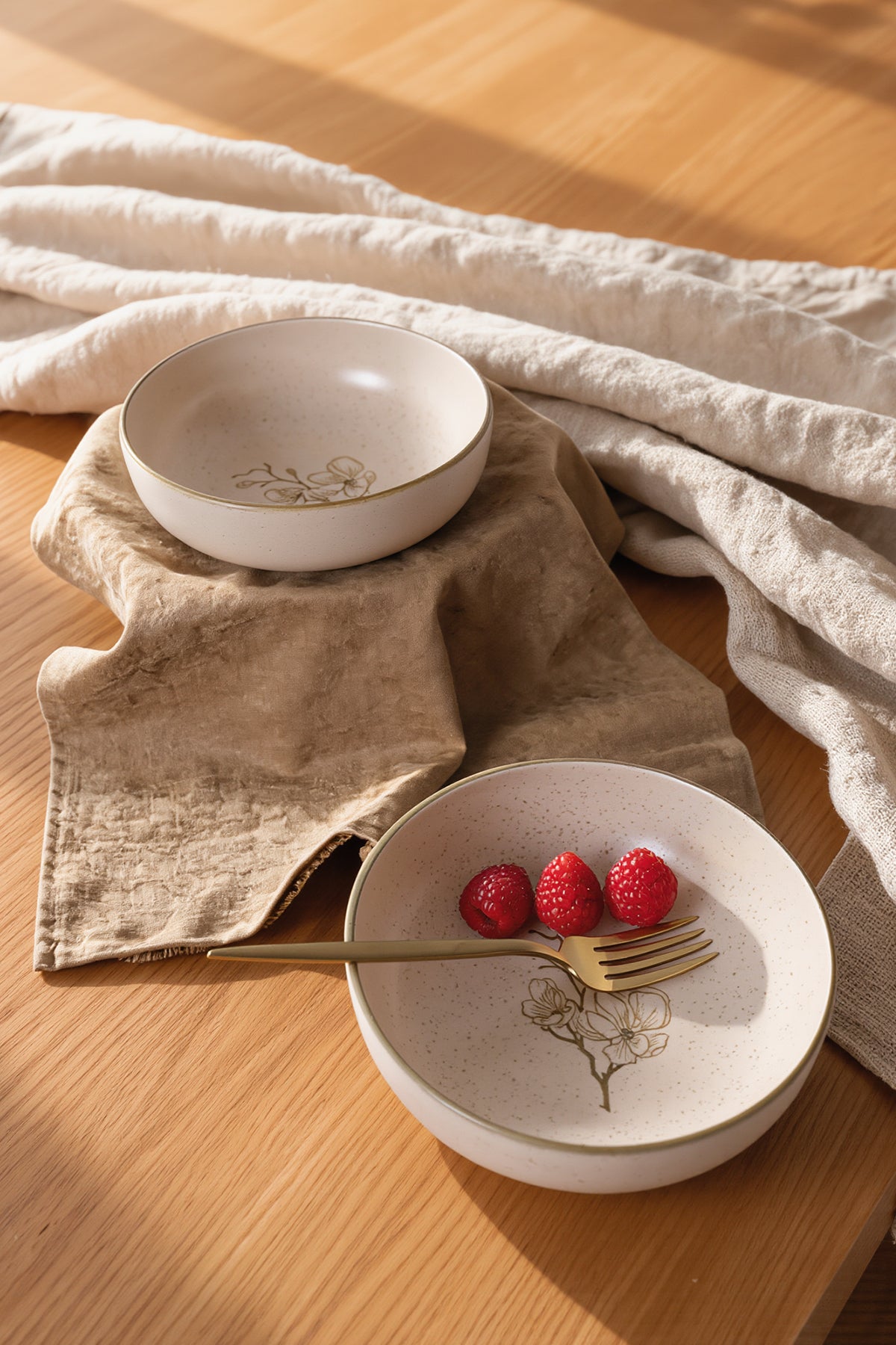 Taupe Bloom Salad Bowl 18 cm 2 Pieces
