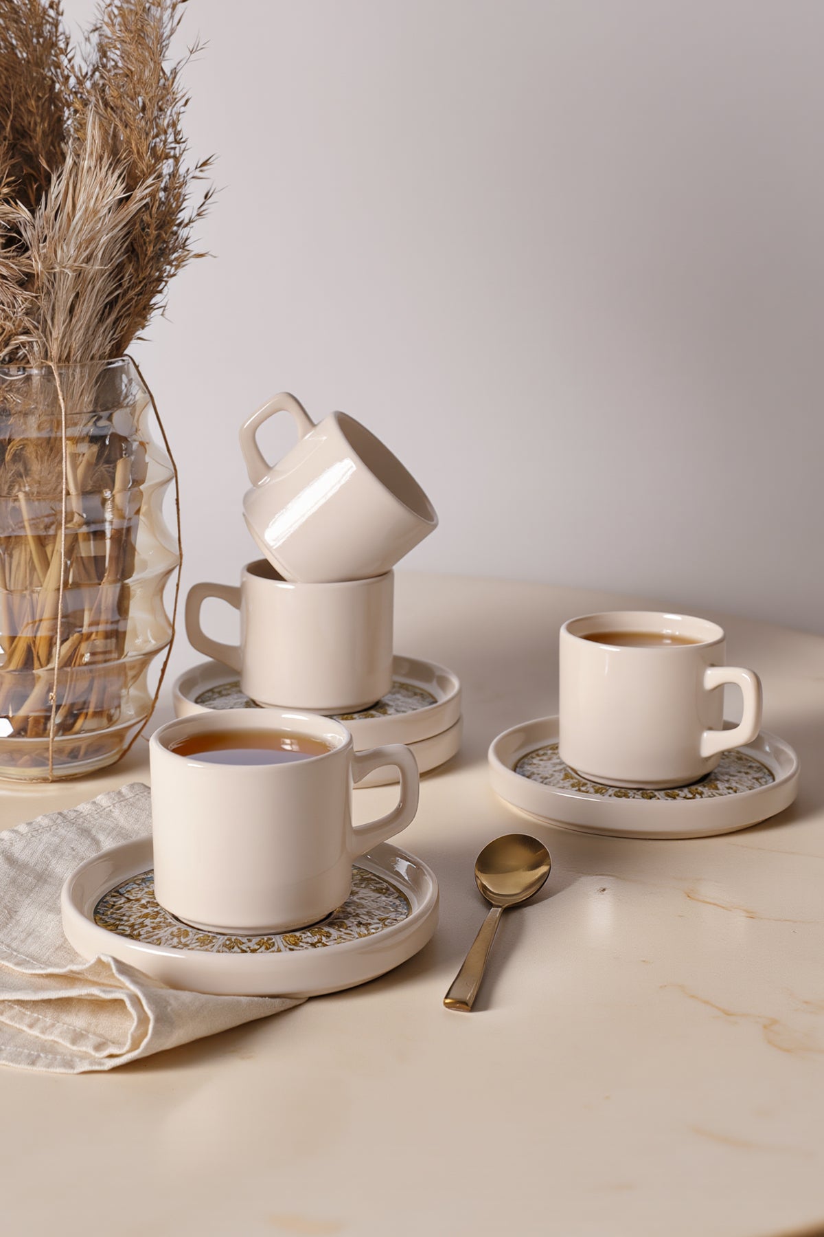 Timeless Brown Stackable Tea Set, 8 Pieces, for 4 People