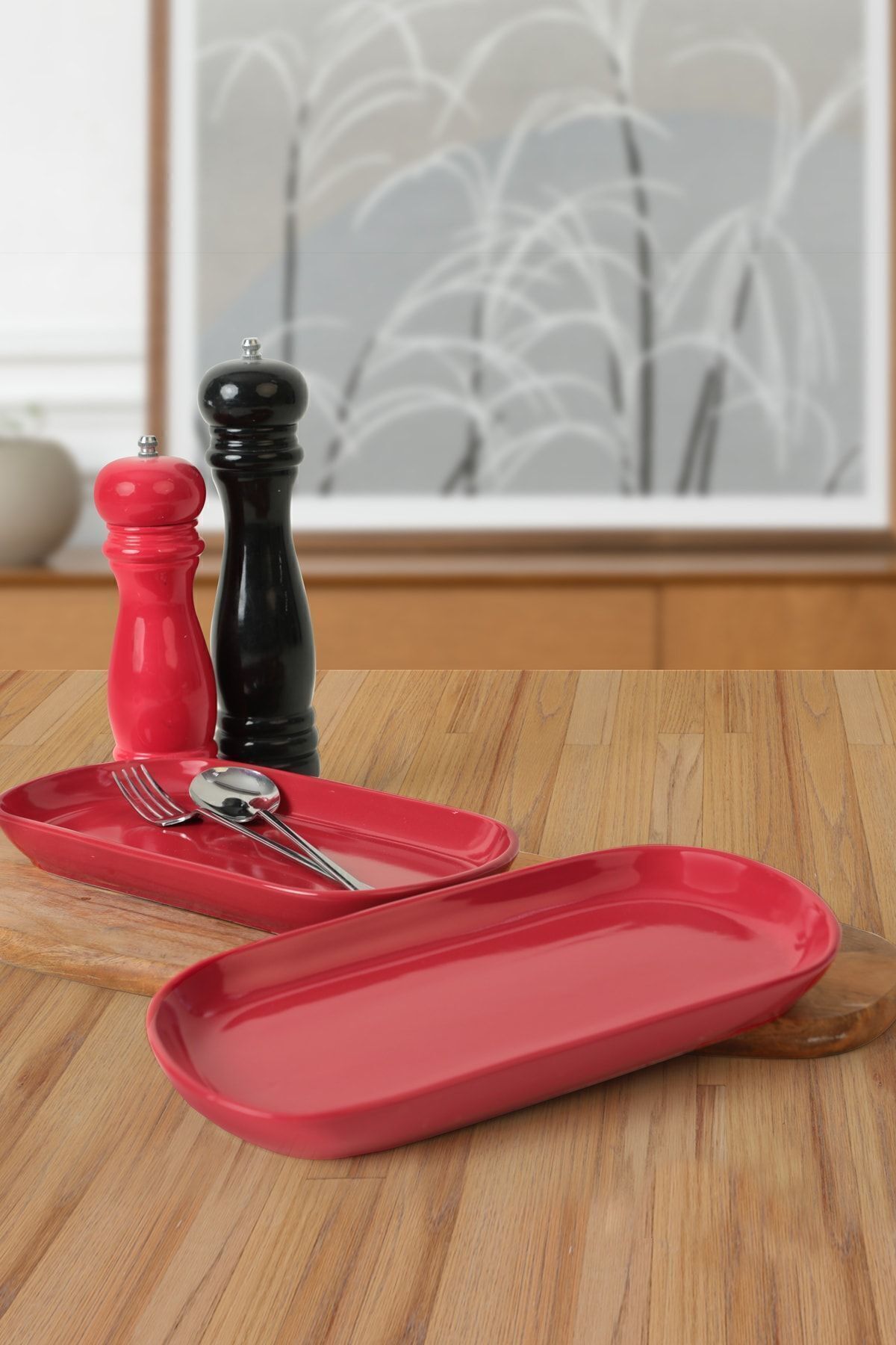 Red Noyan Boat-Shaped Plate, 2 Pieces, 28 cm