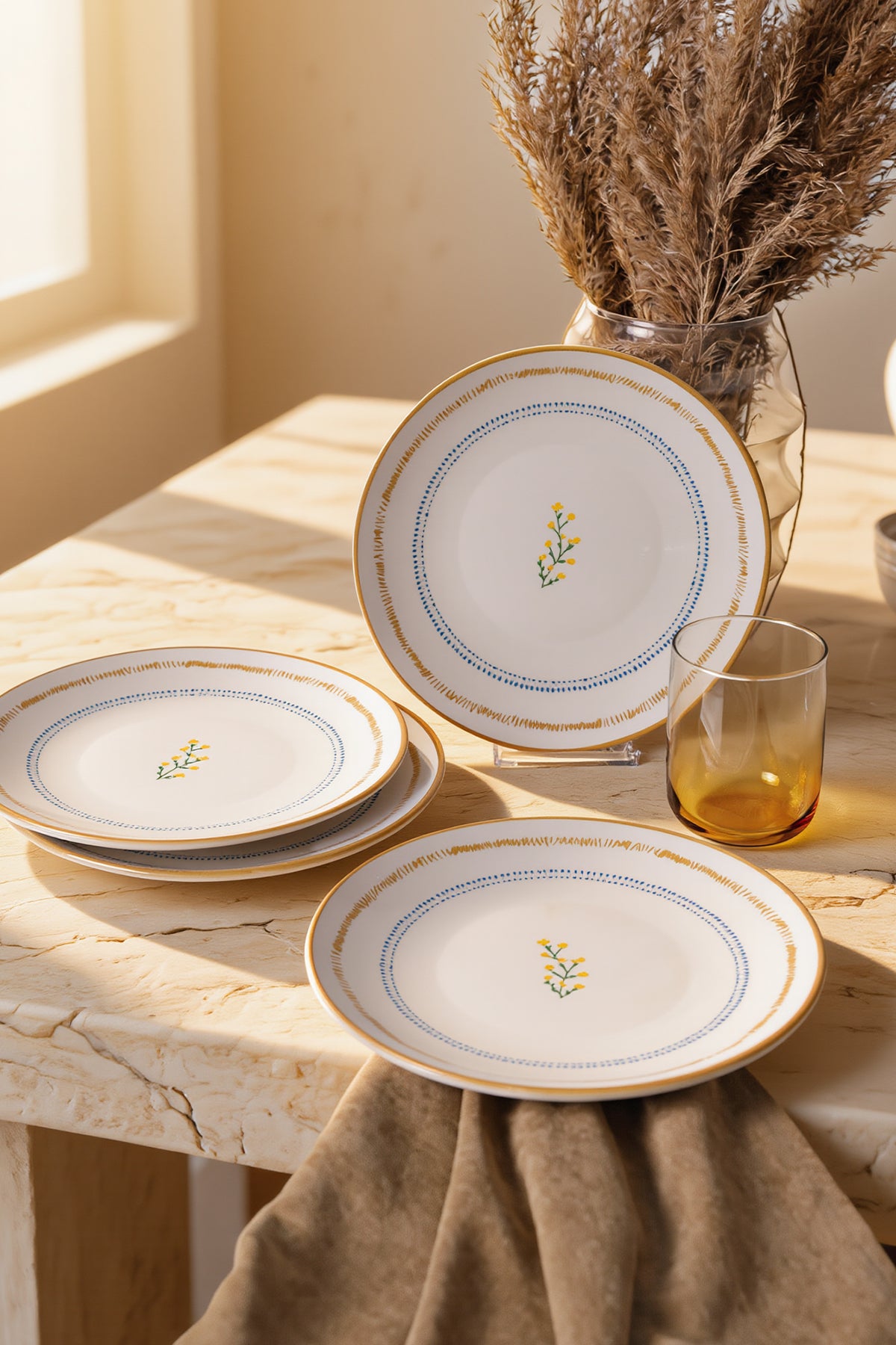 Sun Flowers Plate 20 cm 4 Pieces