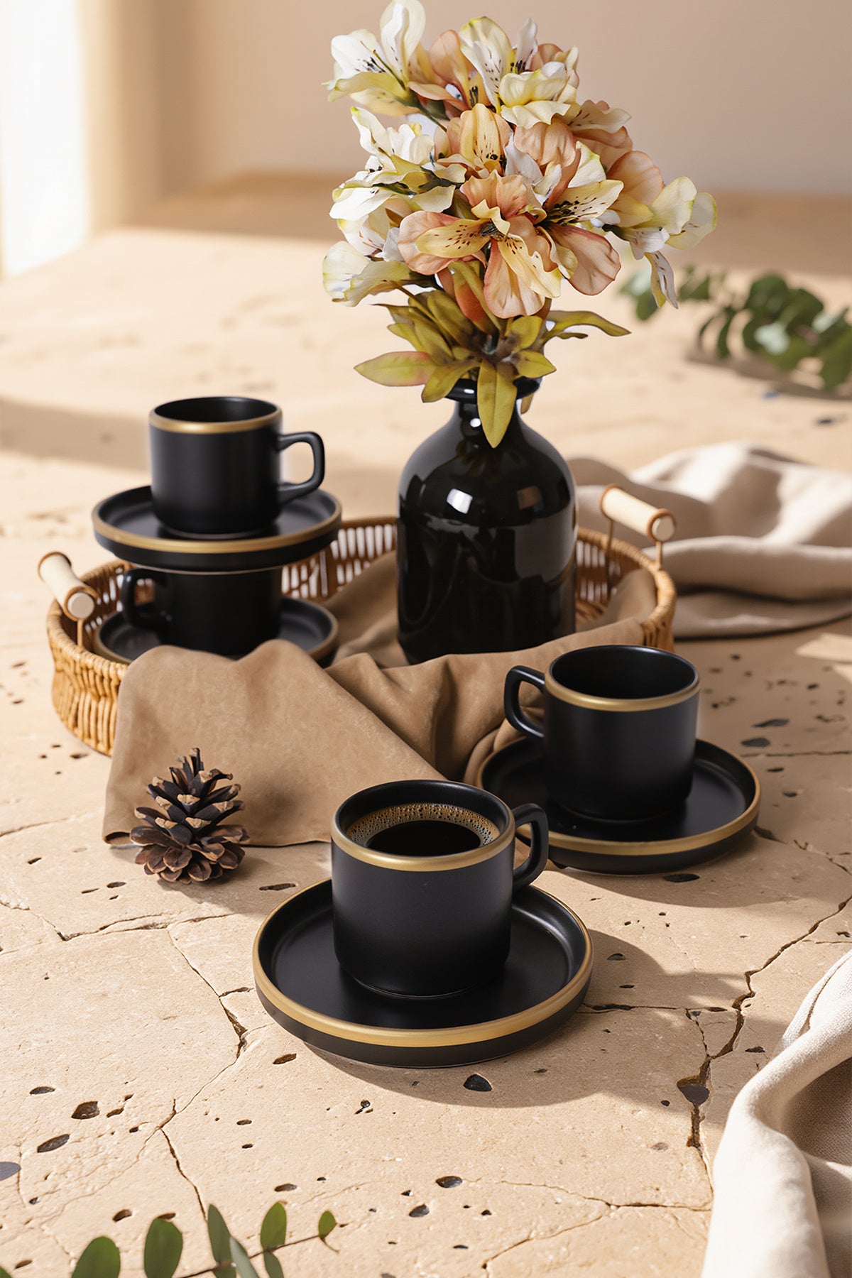 Matte Black Gold Mesh Stackable Tea Set, 8 Pieces, for 4 People