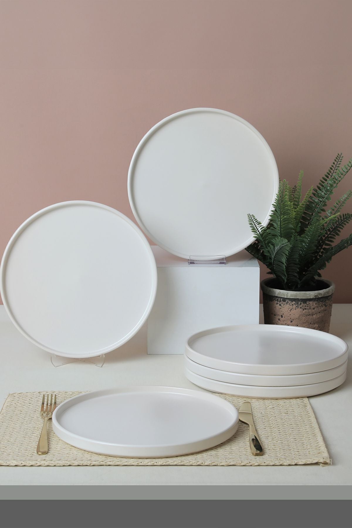 Matte White Stackable Serving Plate 27 cm 6 Pieces
