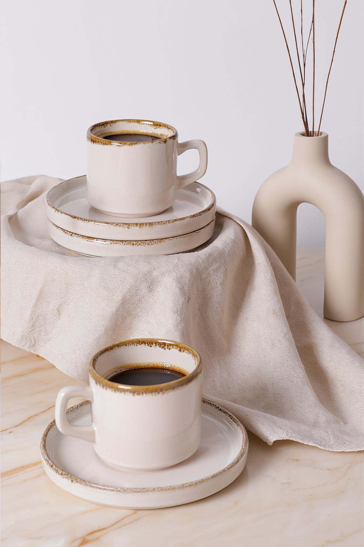 Straw Stackable Tea Set, 12 Pieces, for 6 People