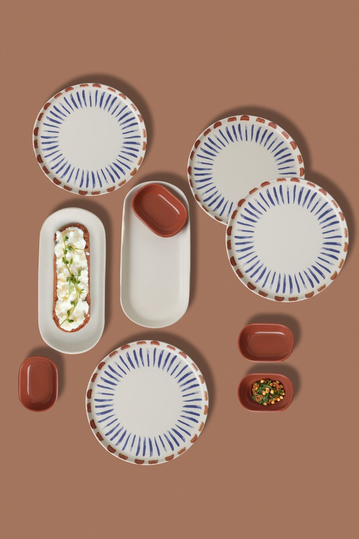 Red Line Breakfast Set, 10 Pieces, for 4 People