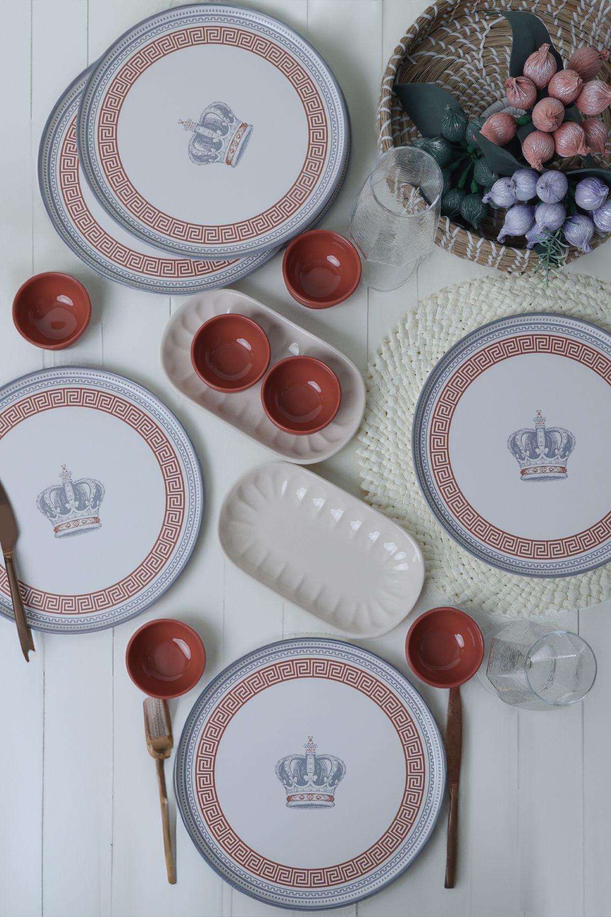 Royal Majesty Breakfast Set, 14 Pieces, for 6 People