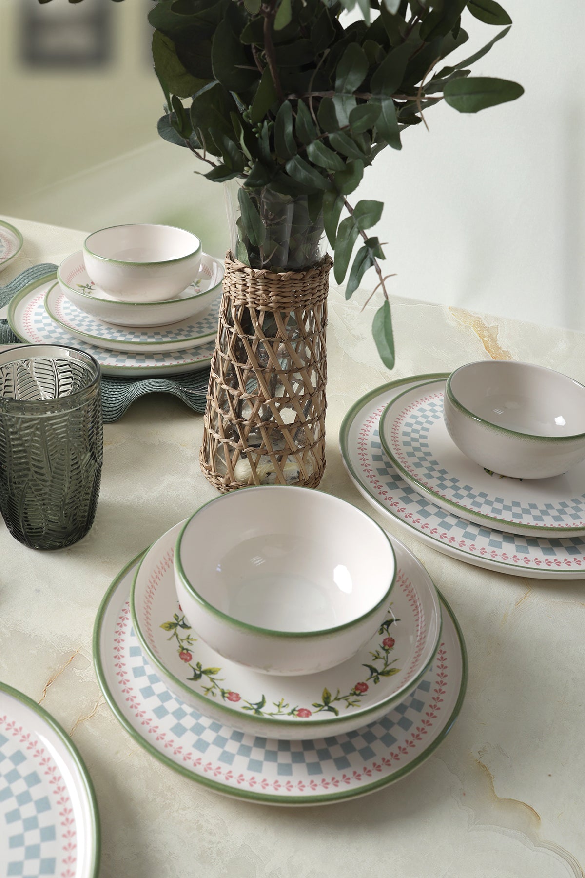 Rose Line 6-Piece Dinner Set for 2 People