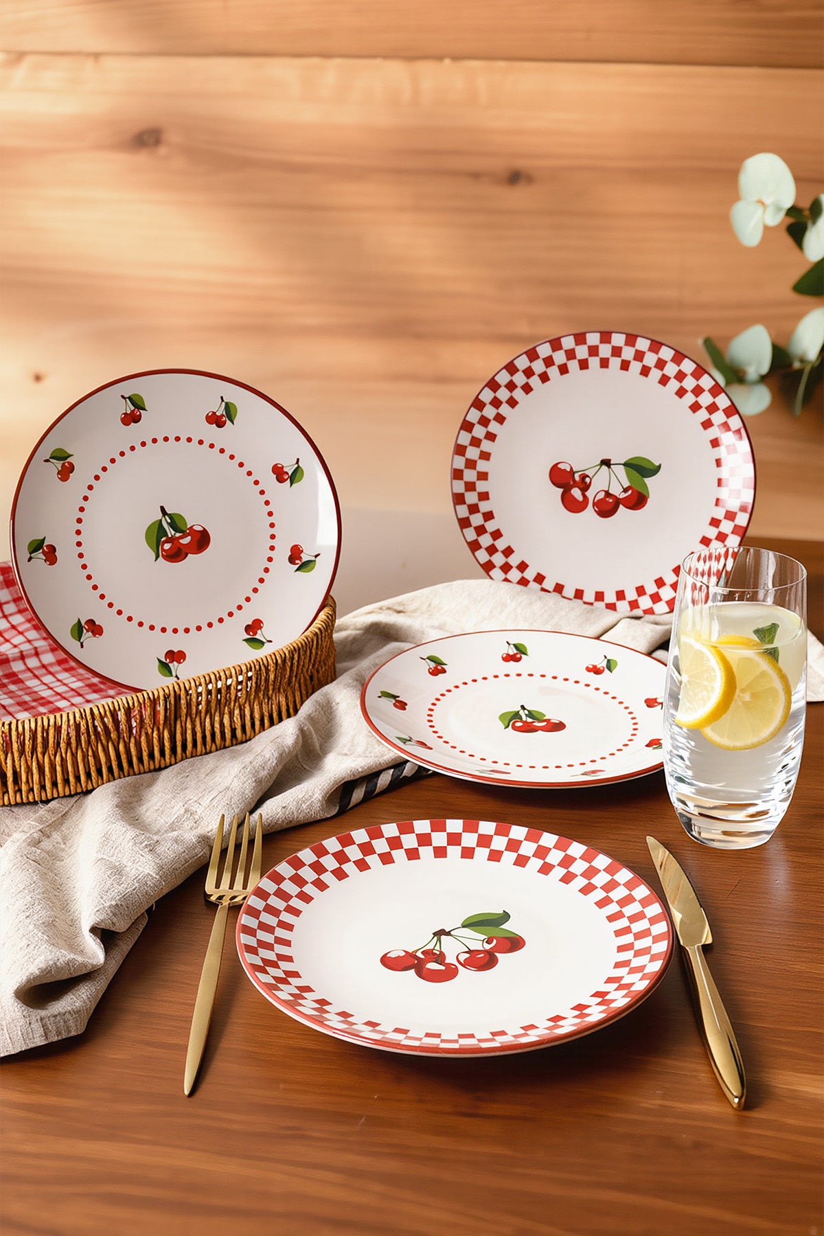 Plaid Cherry Plate 20 cm 4 Pieces