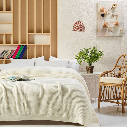 Knitted Blanket 220x240 cm - Premium Quality