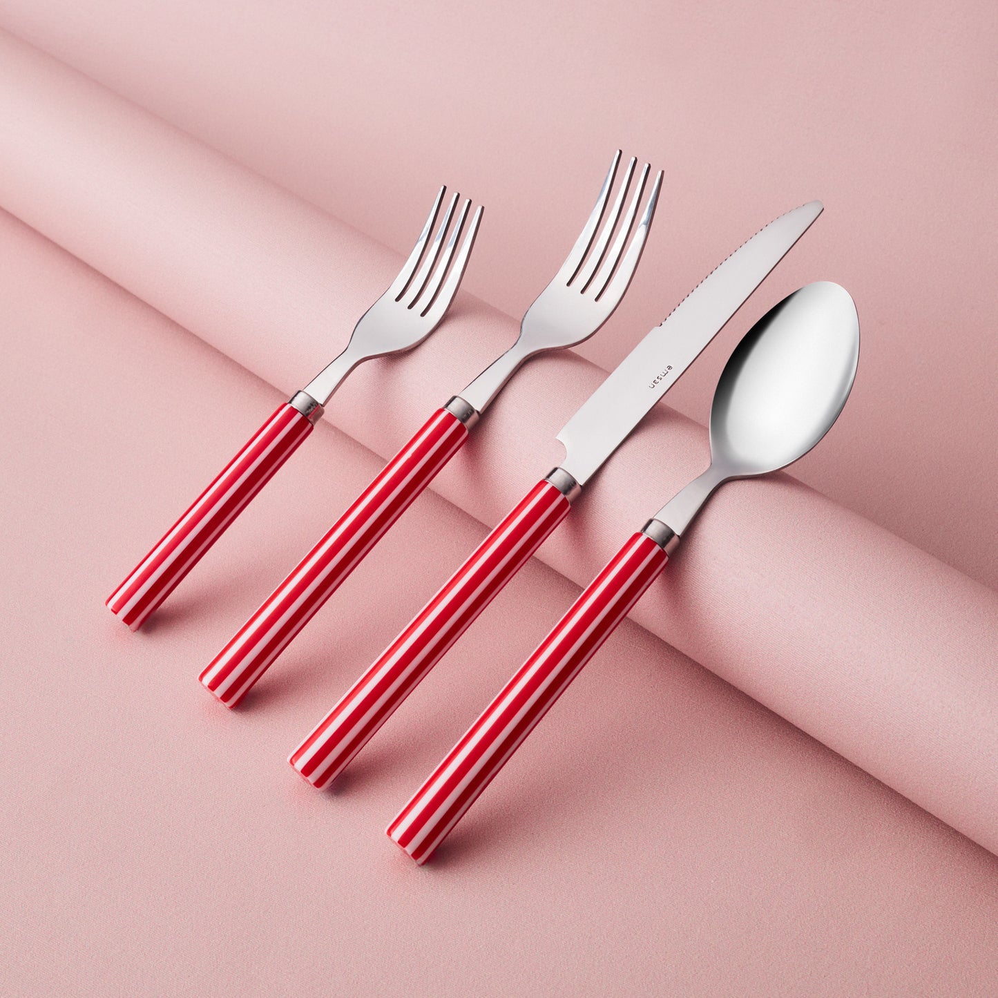 Emsan Akide 24-Piece 6-Person Cutlery Set - Red