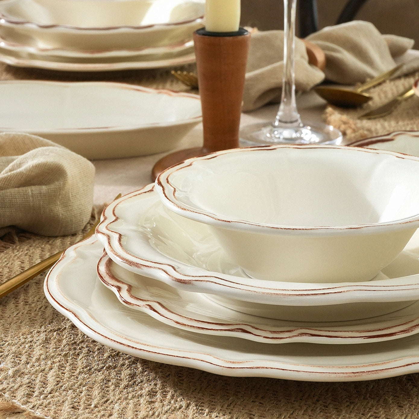 Emsan Antique 36 Piece Dinner Set for 8 People