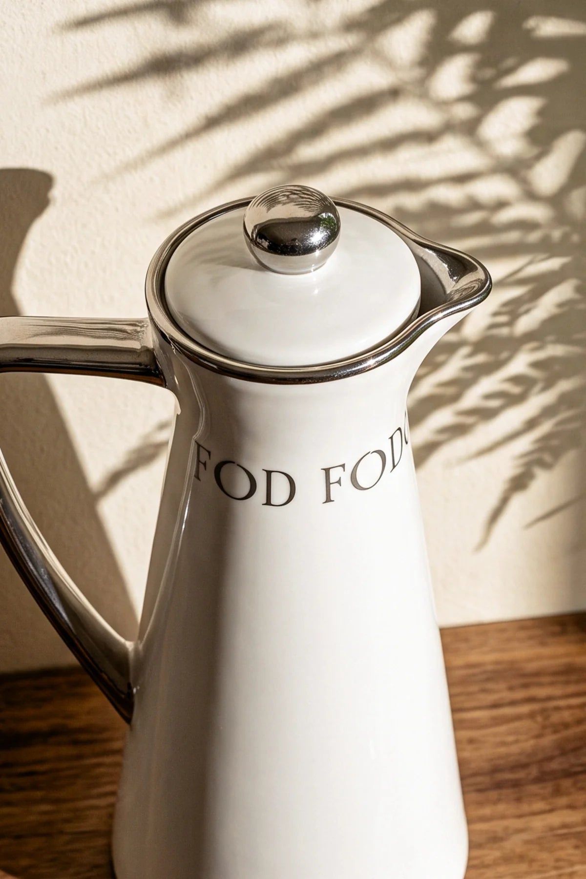 Motto Porcelain 21 cm Oil Dispenser