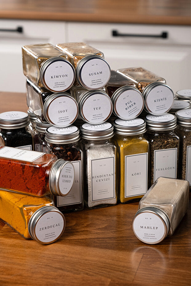 12 Piece Spice Jars - Silver Lid