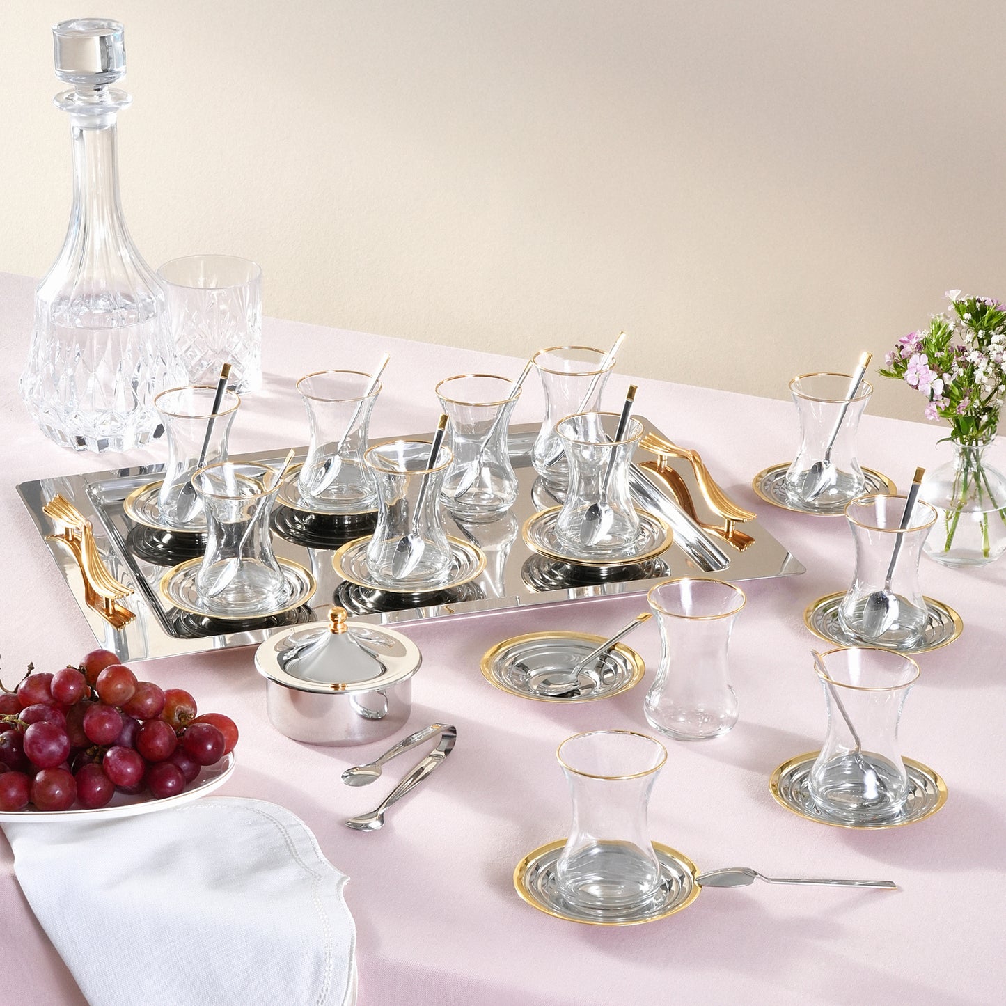 Alba Gold 40 Piece Tea Set