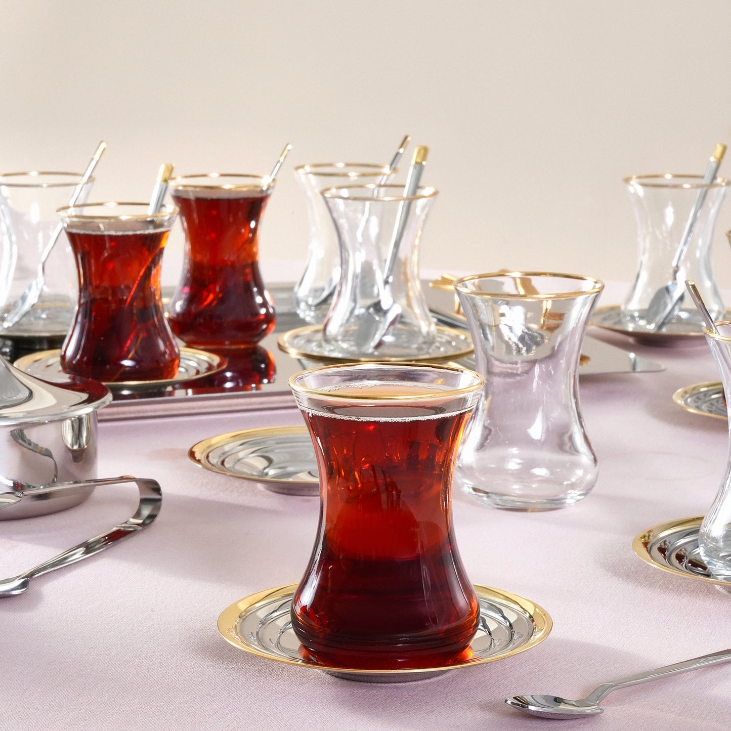 Alba Gold 40 Piece Tea Set