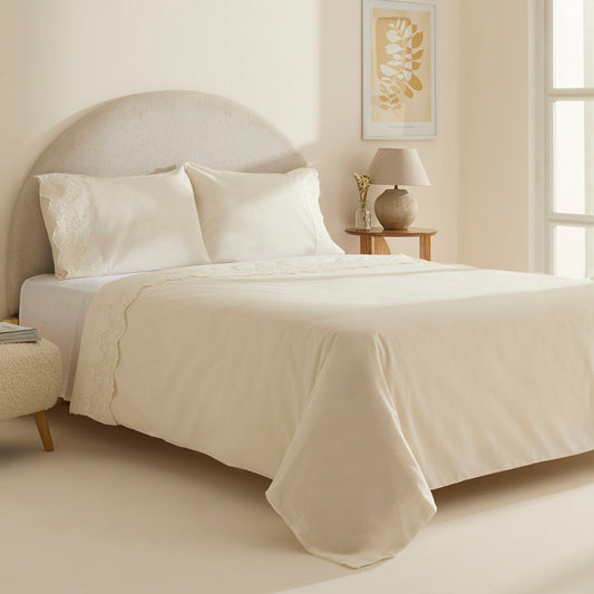 Avenza Embroidered Double Duvet Cover Set White