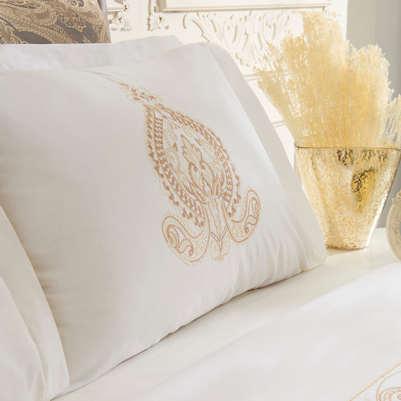 Karaca Home Diore Gold Dowry Set