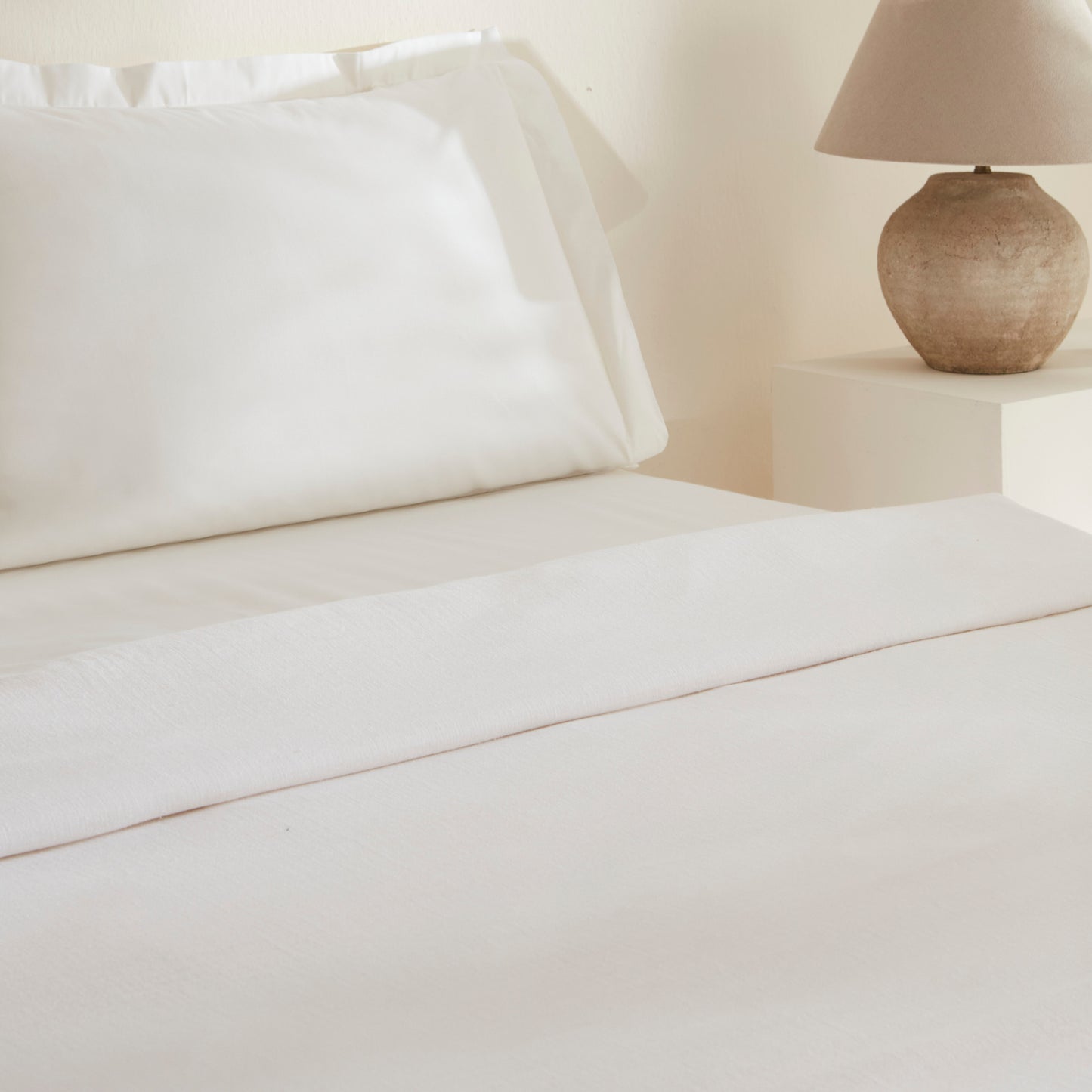 Farel Muslin 100% Cotton Double Bedspread, White