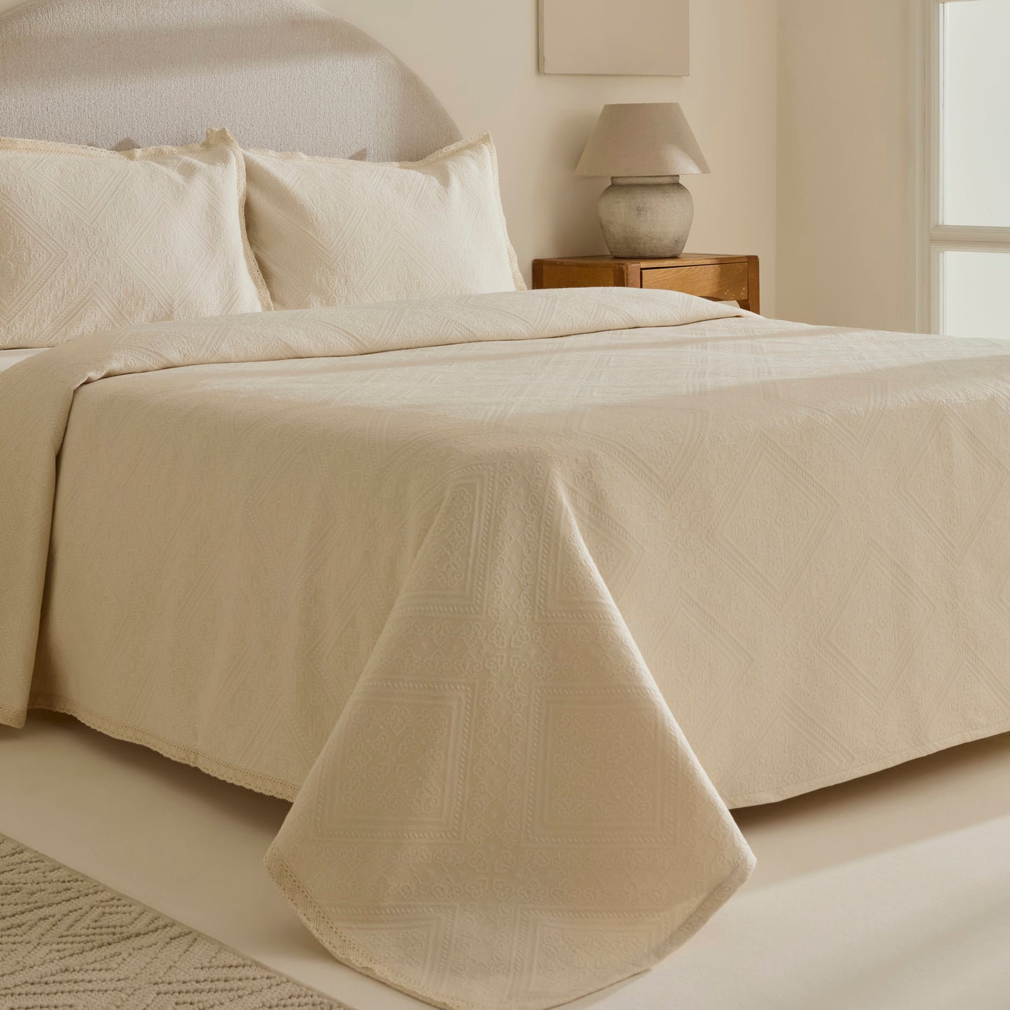 Adelia Fistolu Double Bedspread Set Natural