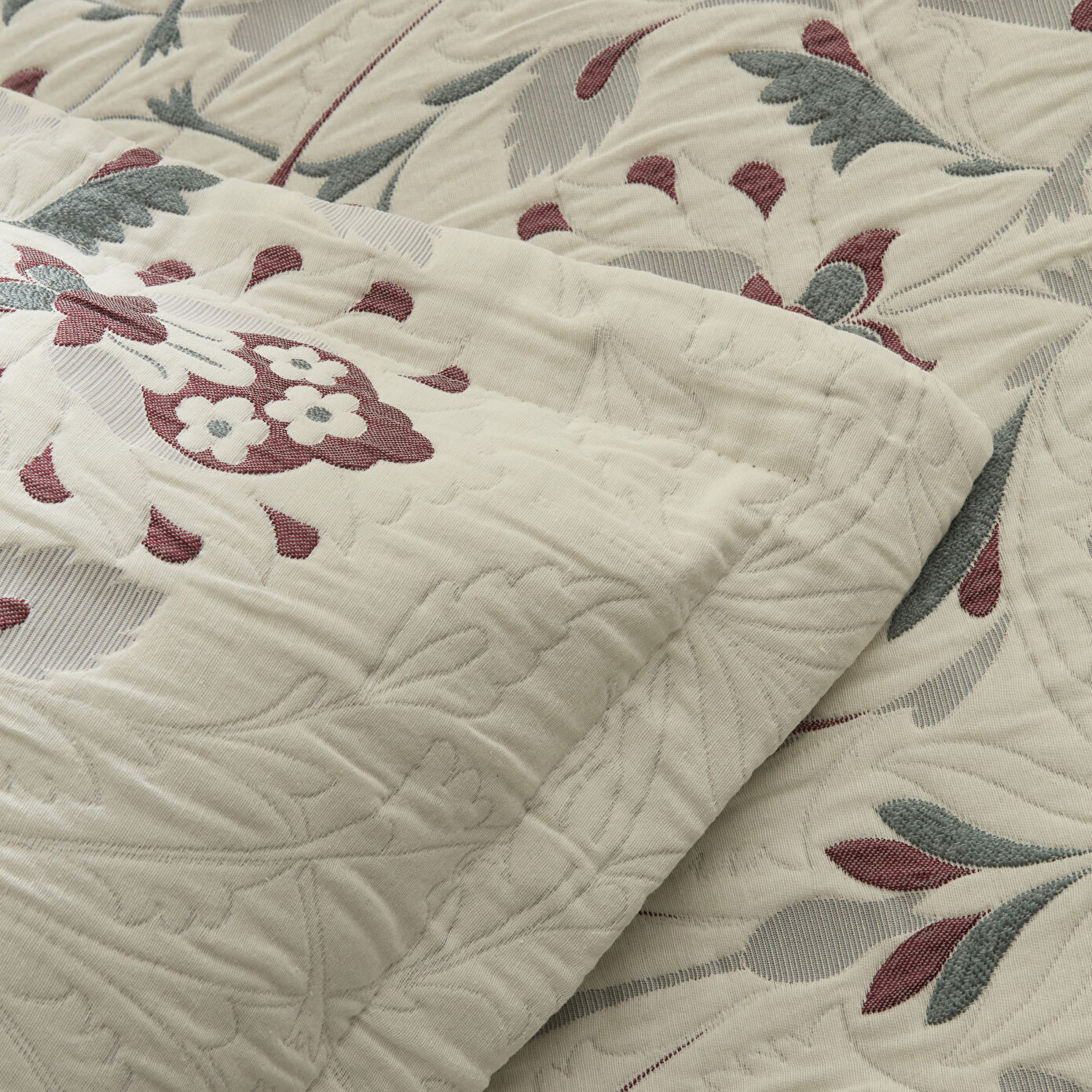 Oliveto Double Duvet and Bedspread 7 Piece Set