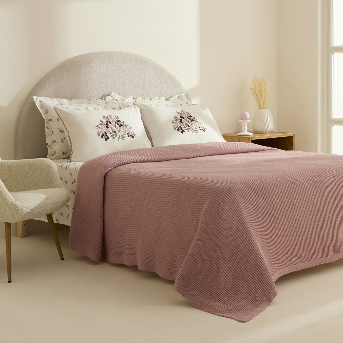 Karaca Home Rubelia Plum Embroidered Double Nish Set