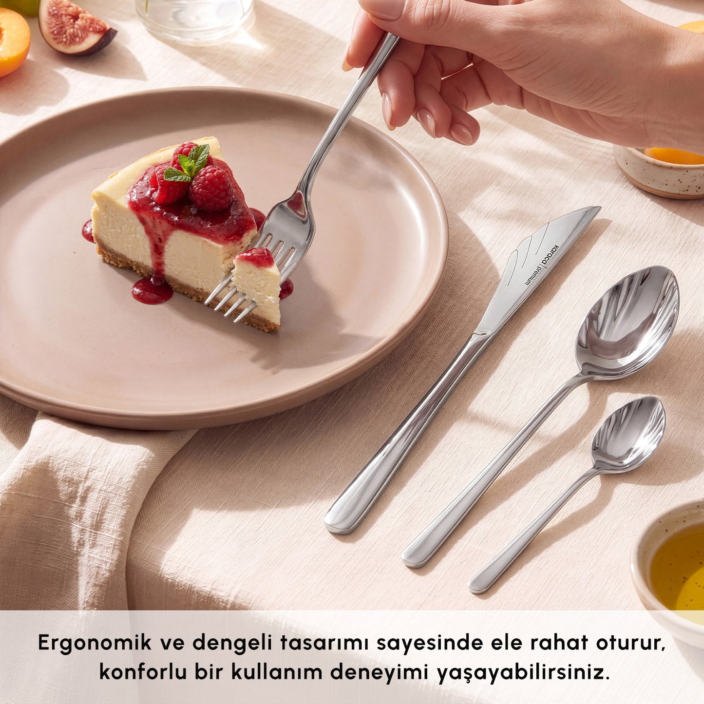 Karaca Seashell 316+ 12 Person 84-Piece Cutlery Set Platinum