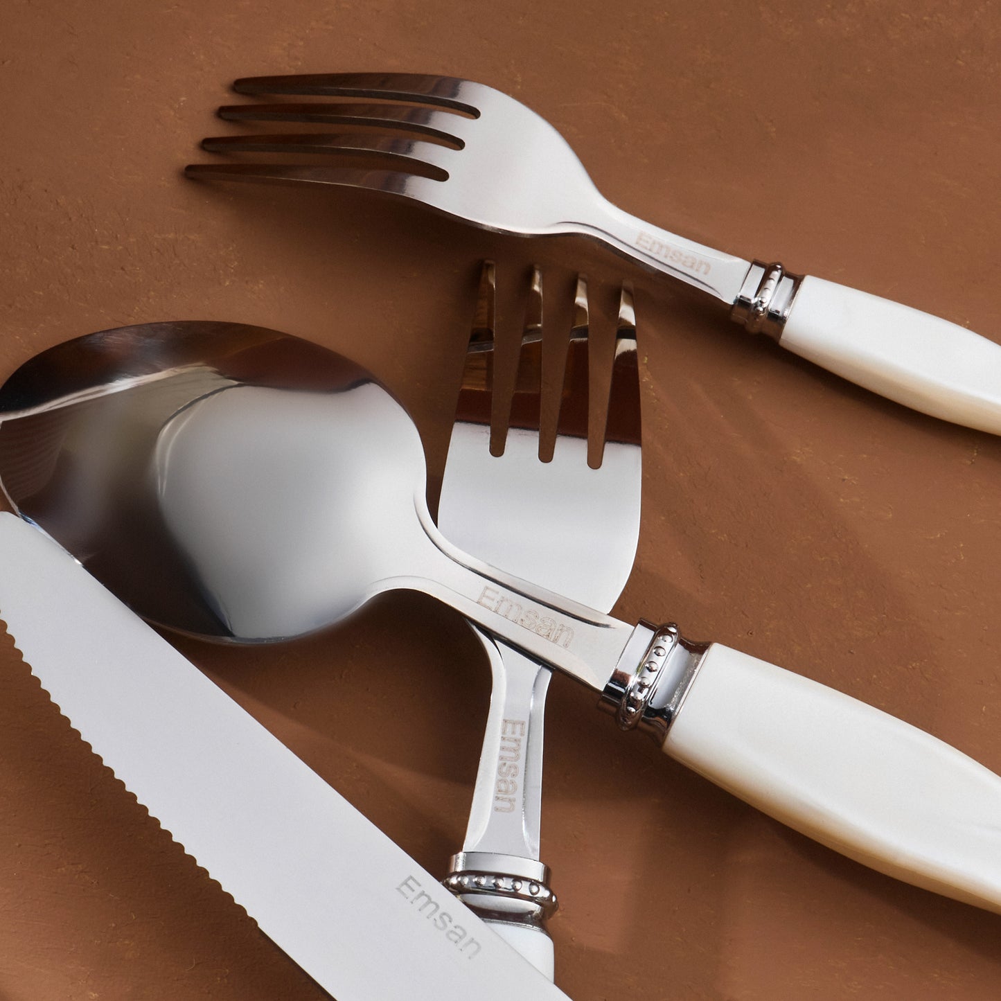 Emsan Velora 24-Piece 6-Person Cutlery Set - Cream