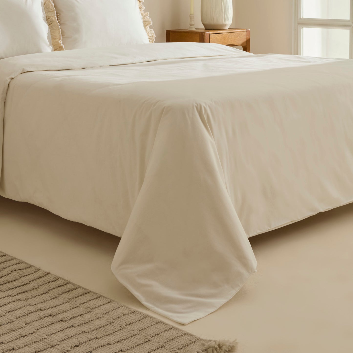 Lisa 100% Cotton Double Duvet Cover Set - Offwhite