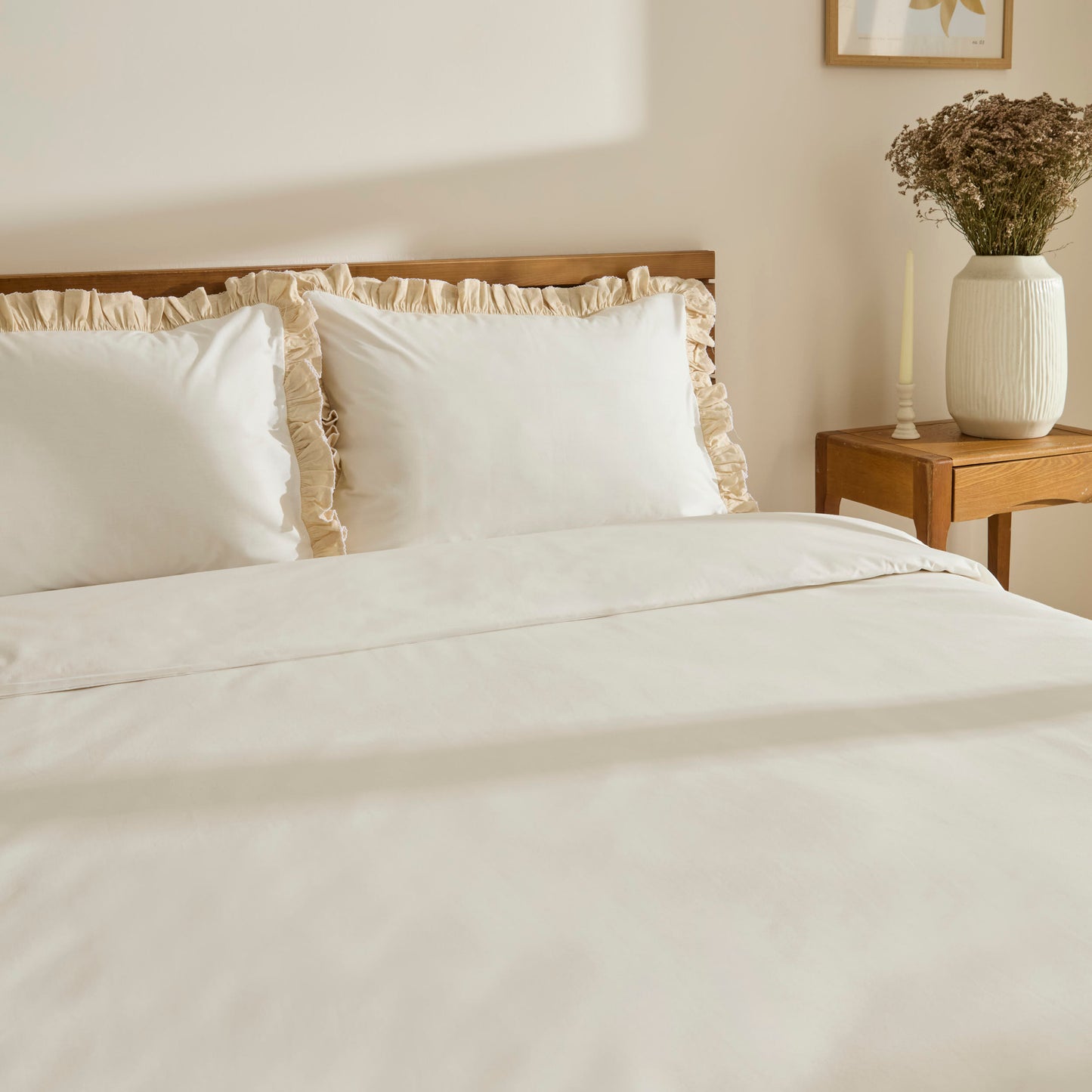Lisa 100% Cotton Double Duvet Cover Set - Offwhite