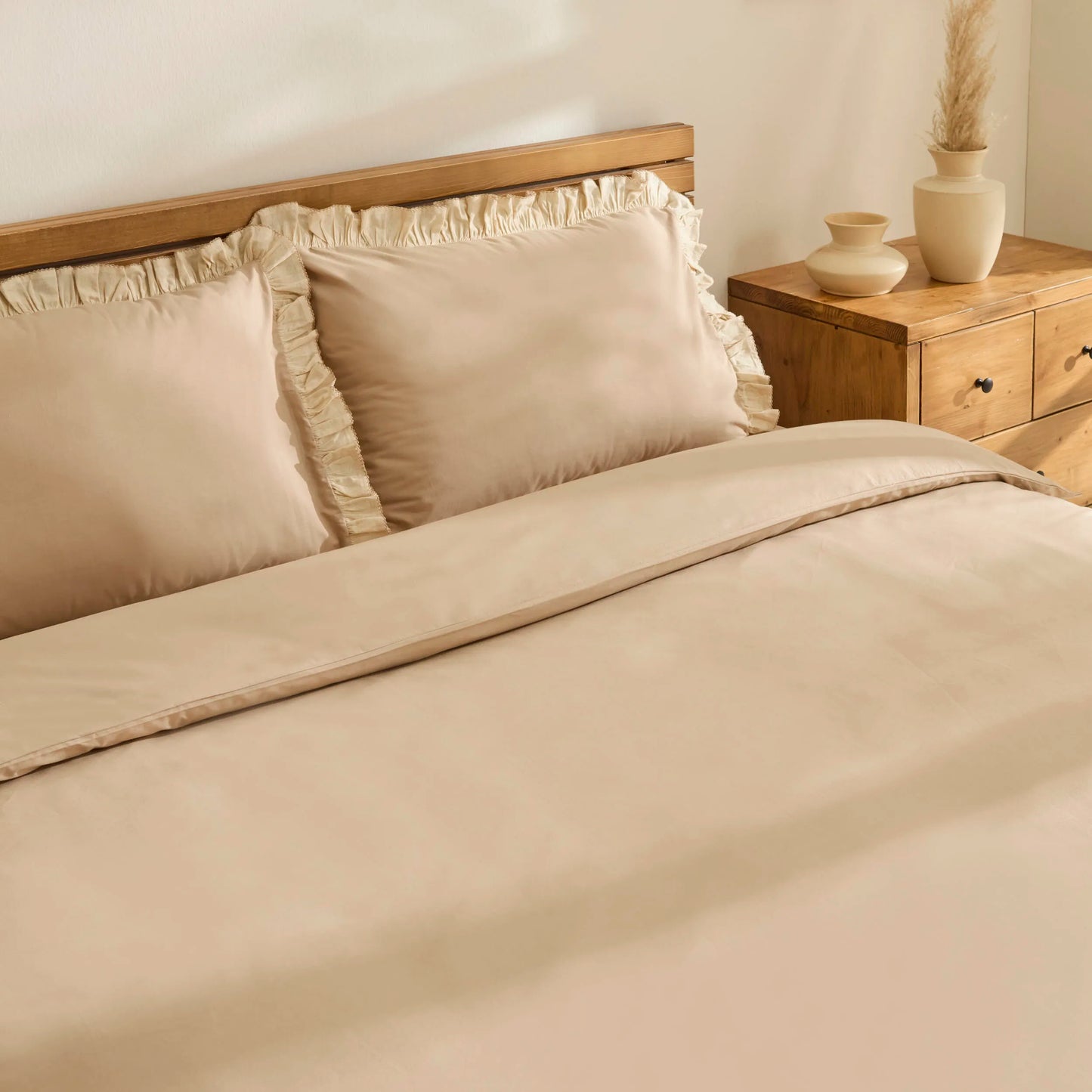 Lisa 100% Cotton Double Duvet Cover Set - Beige