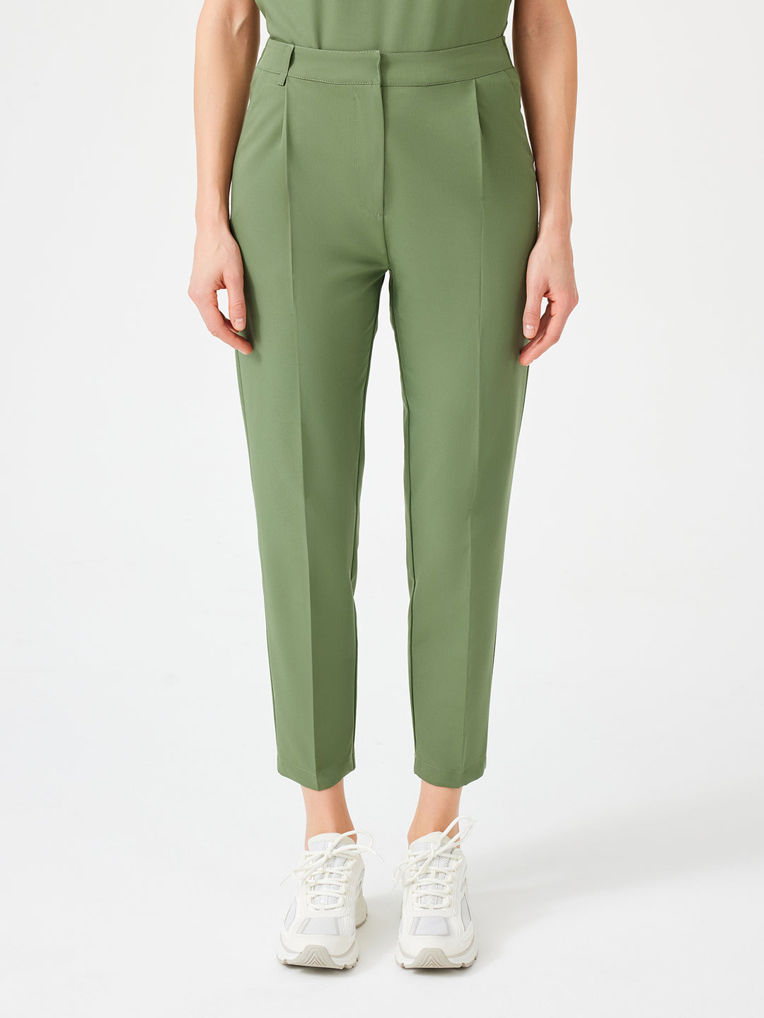 Cosa Citius Women's Pleated Trousers - Light Green