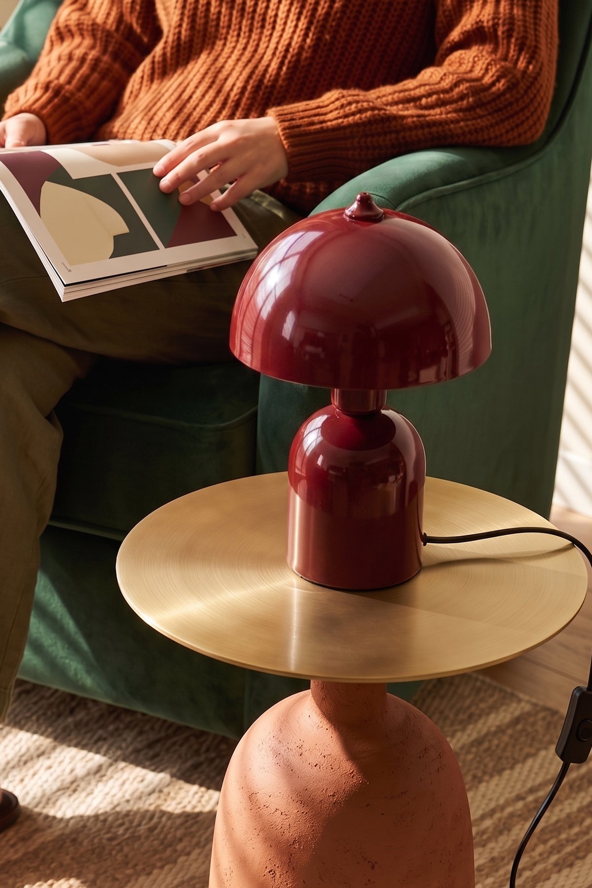 Luna Mushroom Metal Table Lamp – Burgundy