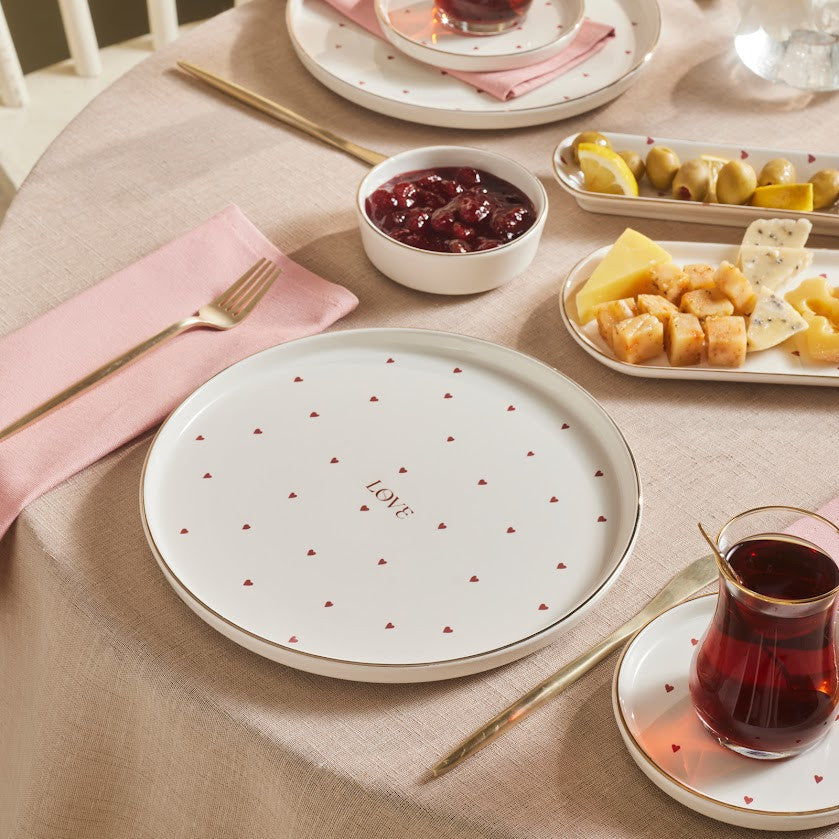 Lovin 32 Piece 6 Person Breakfast Set Gold