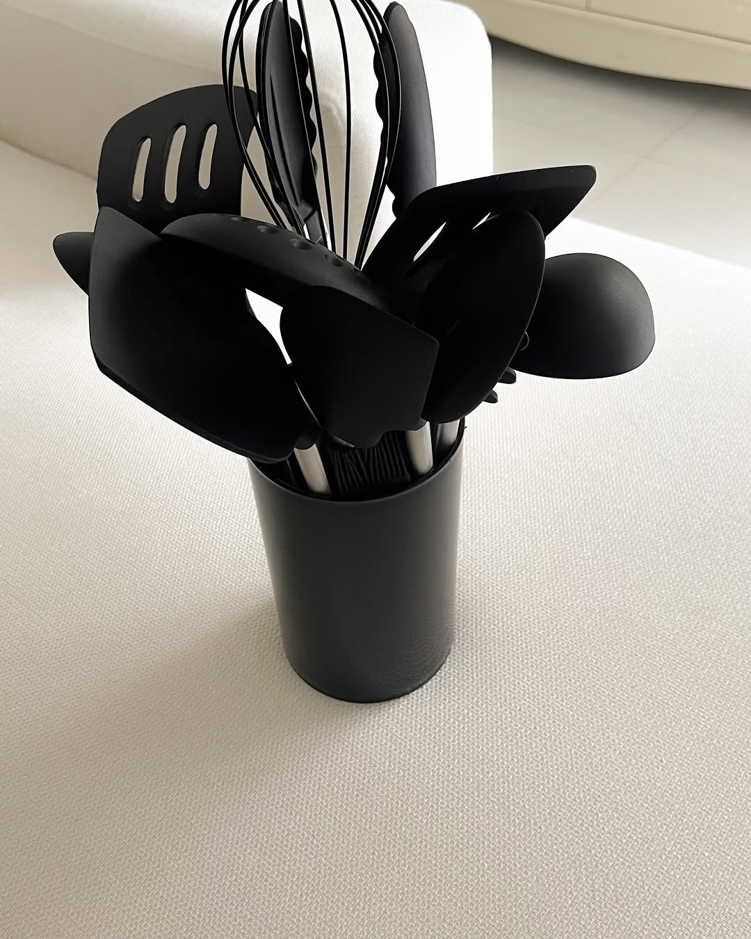 Mora 14 Piece Silicone Kitchen Set- Black