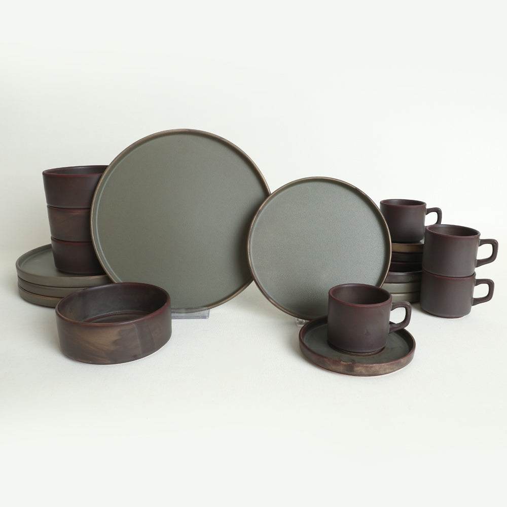 Ground Stackable Set, 20 Pieces, for 4 People