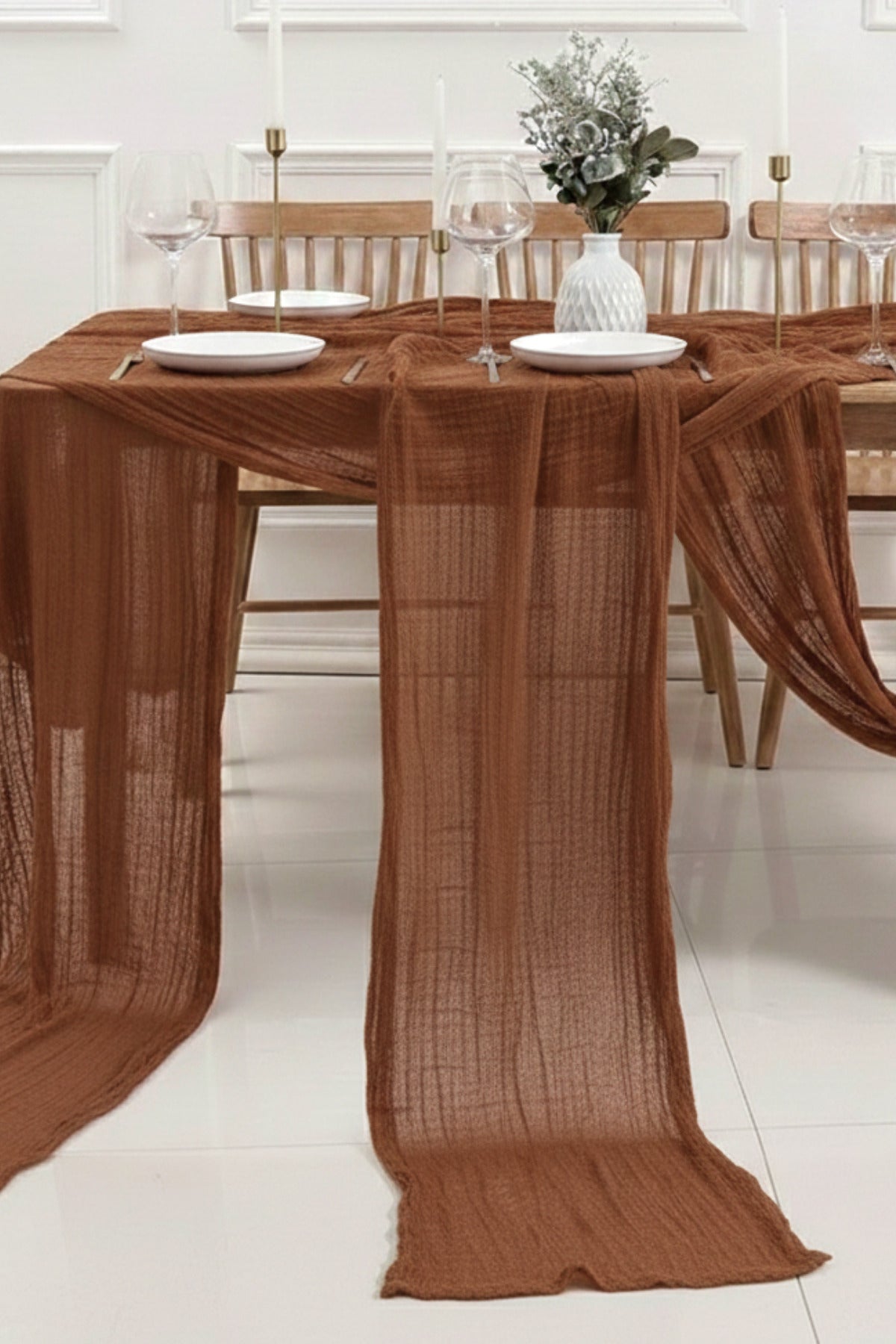 Nuvé Tulle Table Runner Brown