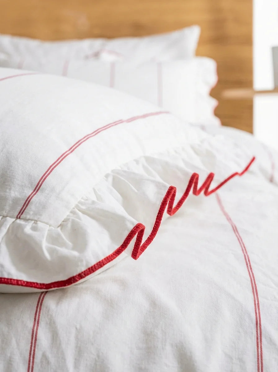 Elara Ruffle Duvet Cover Set –  Red