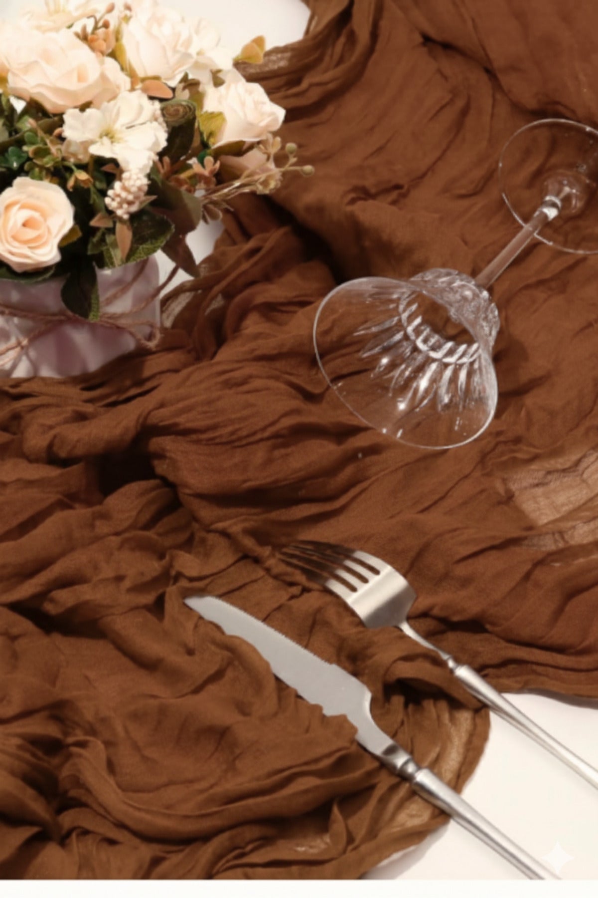Nuvé Tulle Table Runner Brown