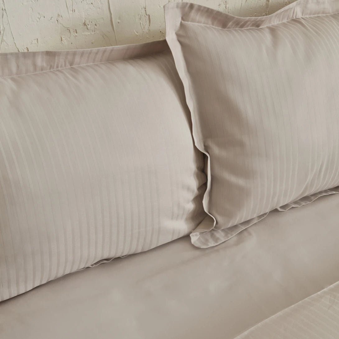 Uniq 100% Cotton Satin Double Duvet Cover Set Beige