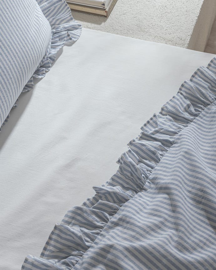 Verona King Size Ruffled Yarn-Dyed Sheet Duvet Cover Set - White/Blue