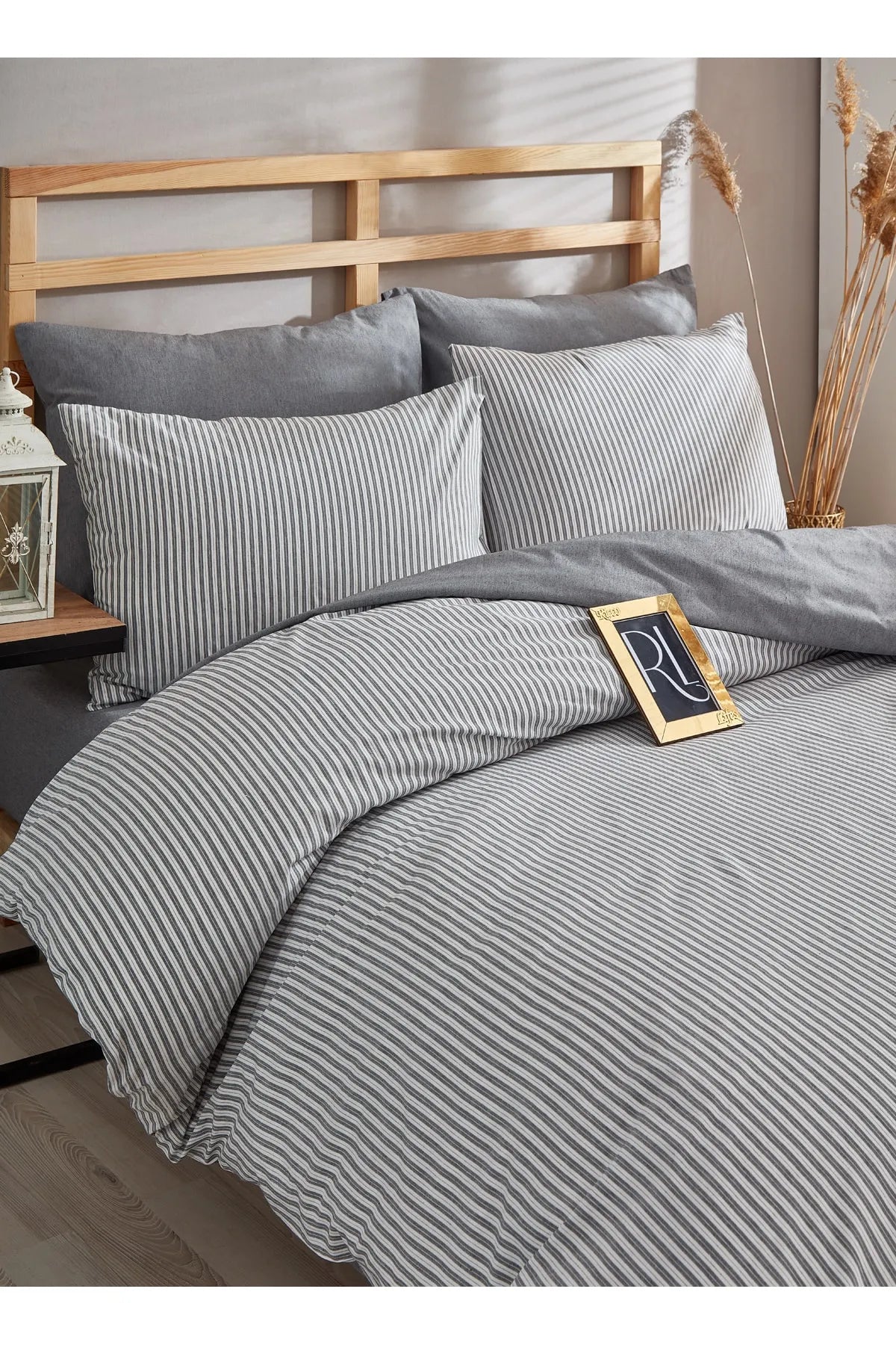 Oslo Striped Duvet Cover Set – Grey